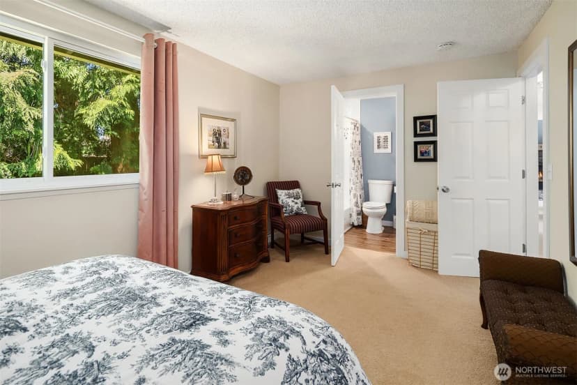 Property photo for 16409 29th Drive Se, Bothell photo 11