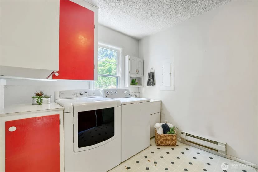 Property photo for 7637 Ne 165th Street, Kenmore photo 19