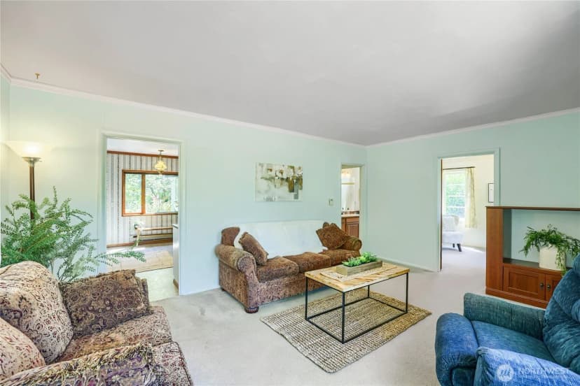 Property photo for 7637 Ne 165th Street, Kenmore photo 6