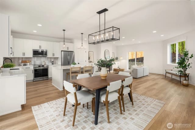 Property photo for 404 Edmonds Ave Ne, Renton