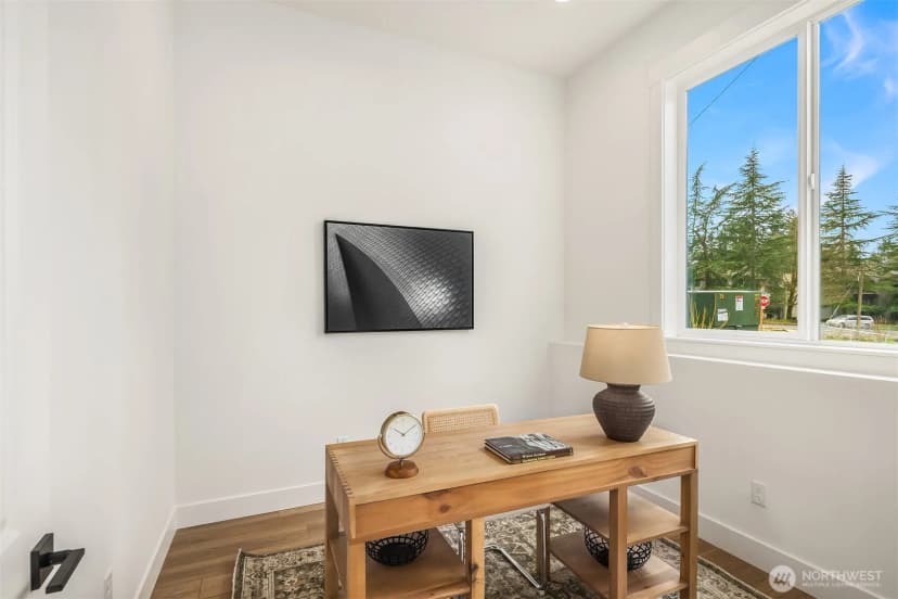 Property photo for 404 Edmonds Ave Ne, Renton photo 24