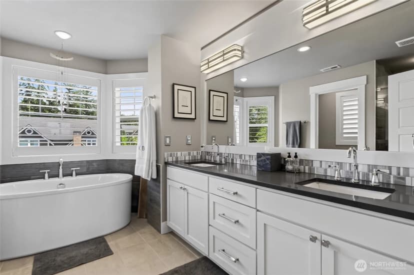 Property photo for 13302 55th Avenue Nw, Gig Harbor photo 18
