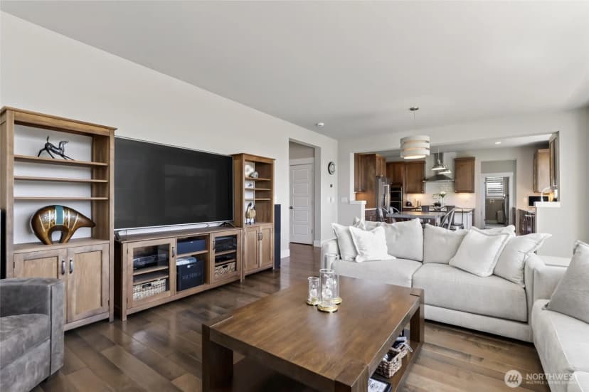 Property photo for 13302 55th Avenue Nw, Gig Harbor photo 11