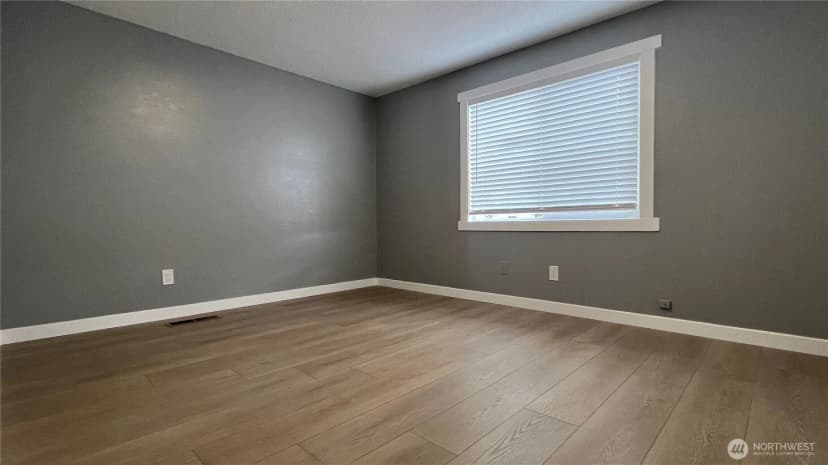 Property photo for 7643 S Ainsworth Avenue, Tacoma photo 12