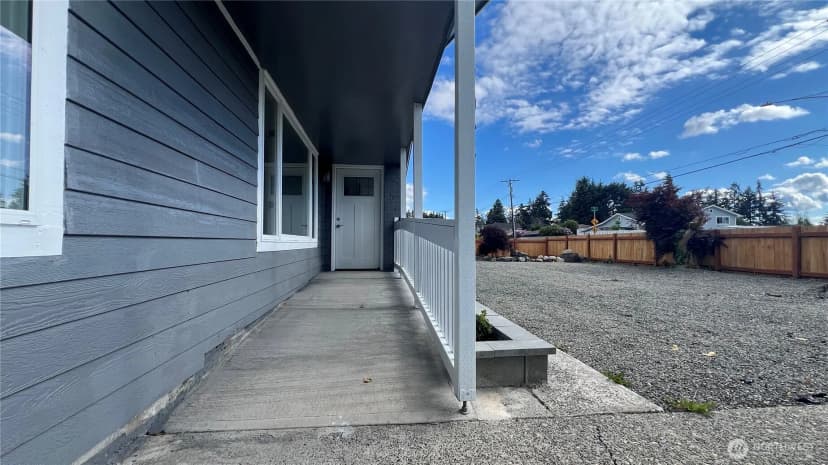 Property photo for 7643 S Ainsworth Avenue, Tacoma photo 3