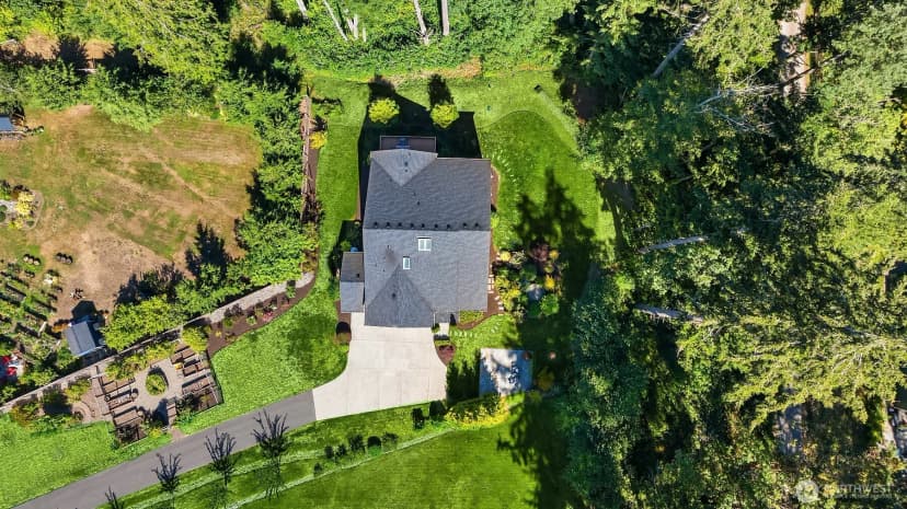 Property photo for 13874 Lavigne Court Ne, Bainbridge Island photo 28