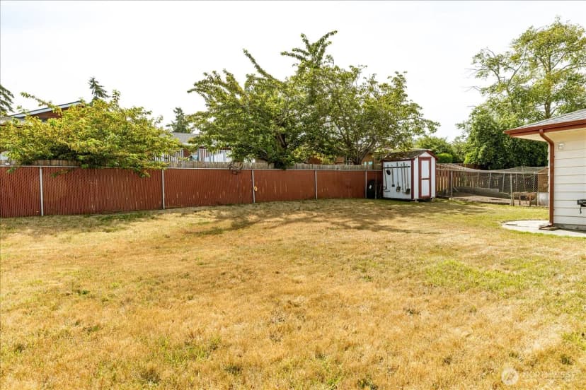 Property photo for 532 Se Pasek Street, Oak Harbor photo 30