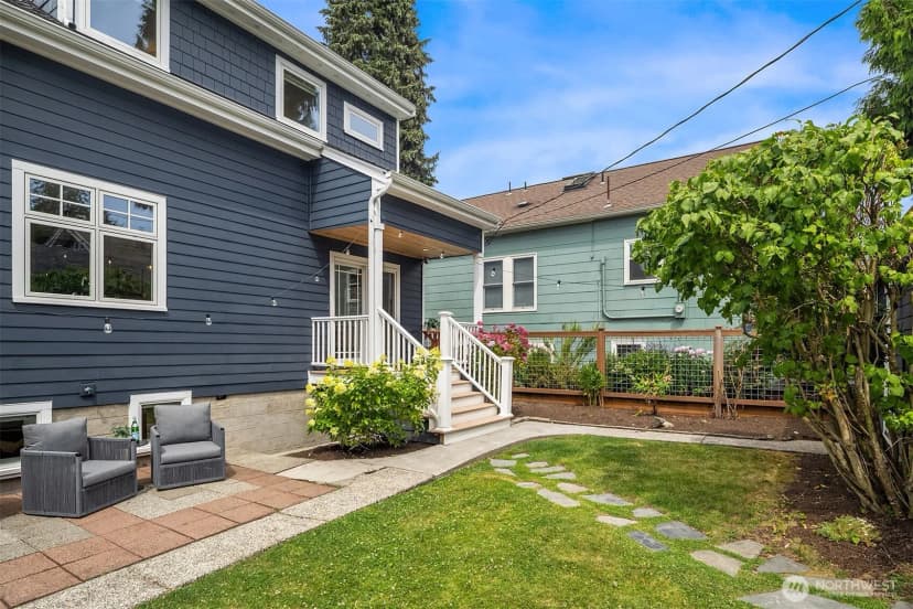 Property photo for 6302 15th Avenue Ne, Seattle photo 29