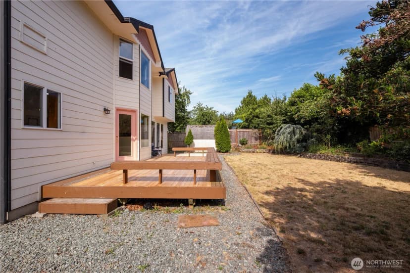 Property photo for 544 Sw Muzzall Street, Oak Harbor photo 36