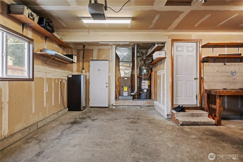 Property photo for 544 Sw Muzzall Street, Oak Harbor photo 18