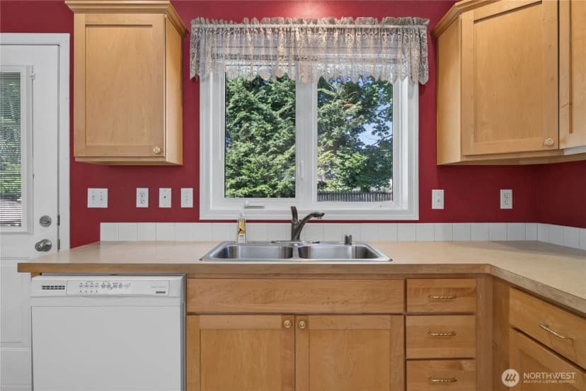 Property photo for 107 South Pass Road #7, Nooksack photo 7