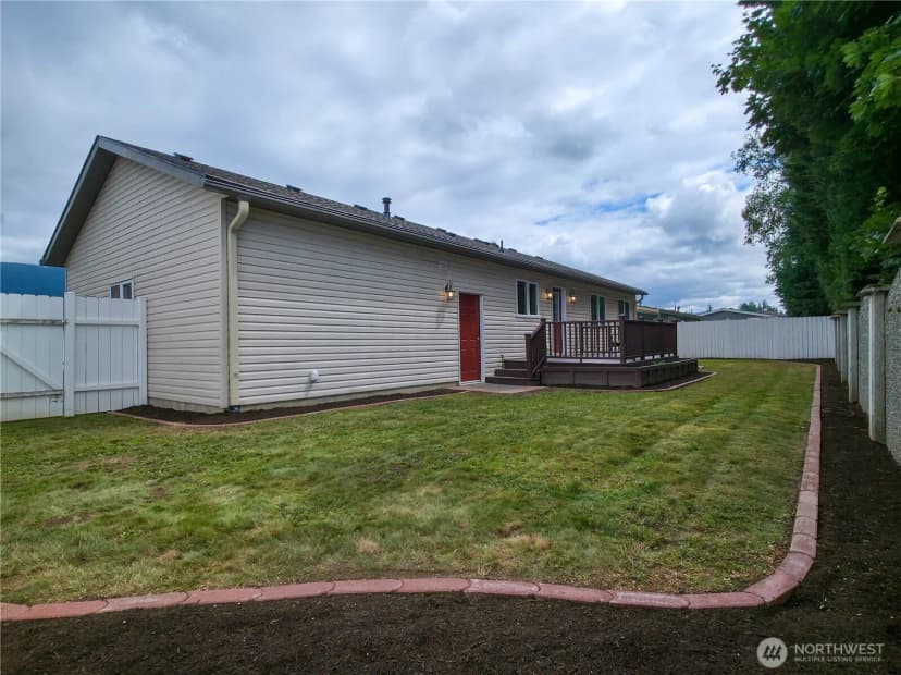 Property photo for 107 South Pass Road #7, Nooksack photo 16