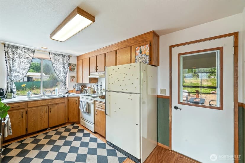 Property photo for 12320 Bergstrasse Road, Leavenworth photo 14