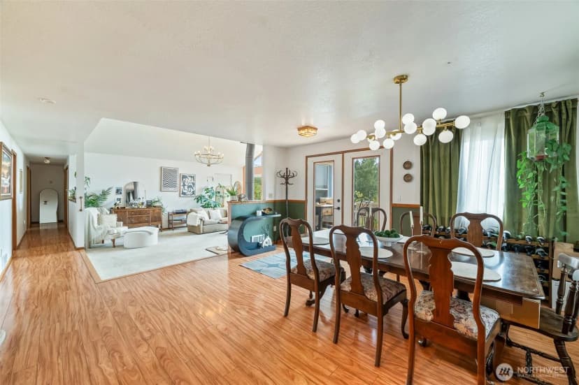 Property photo for 12320 Bergstrasse Road, Leavenworth photo 6