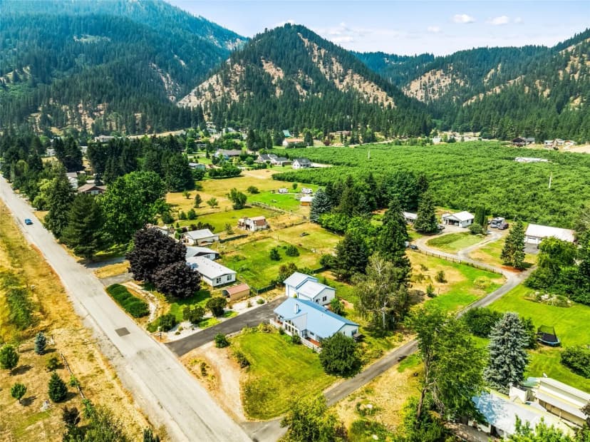 Property photo for 12320 Bergstrasse Road, Leavenworth photo 31