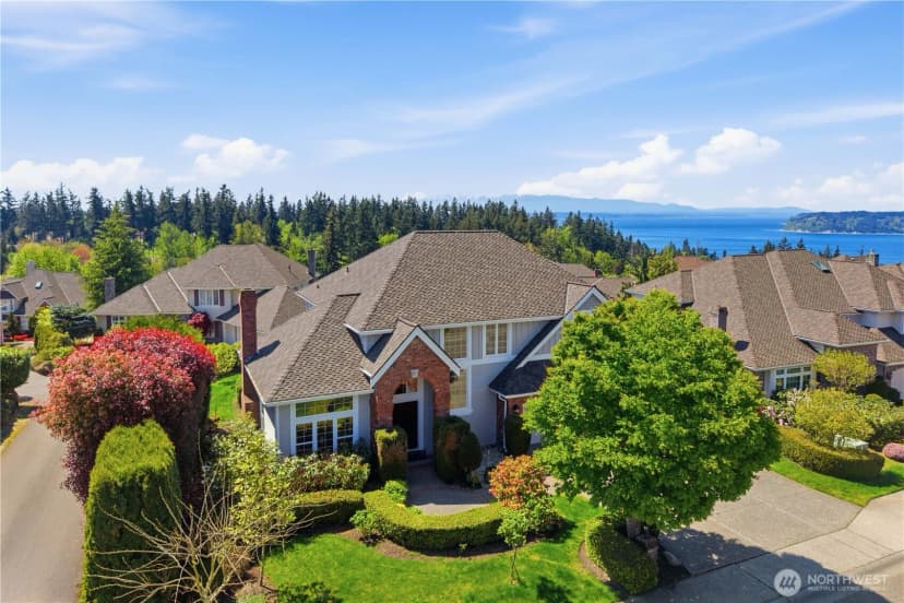 Property photo for 11910 59 Avenue W, Mukilteo photo 5