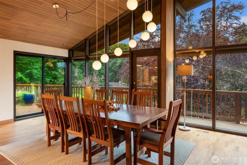 Property photo for 7416 Mercer Terrace Drive, Mercer Island photo 10