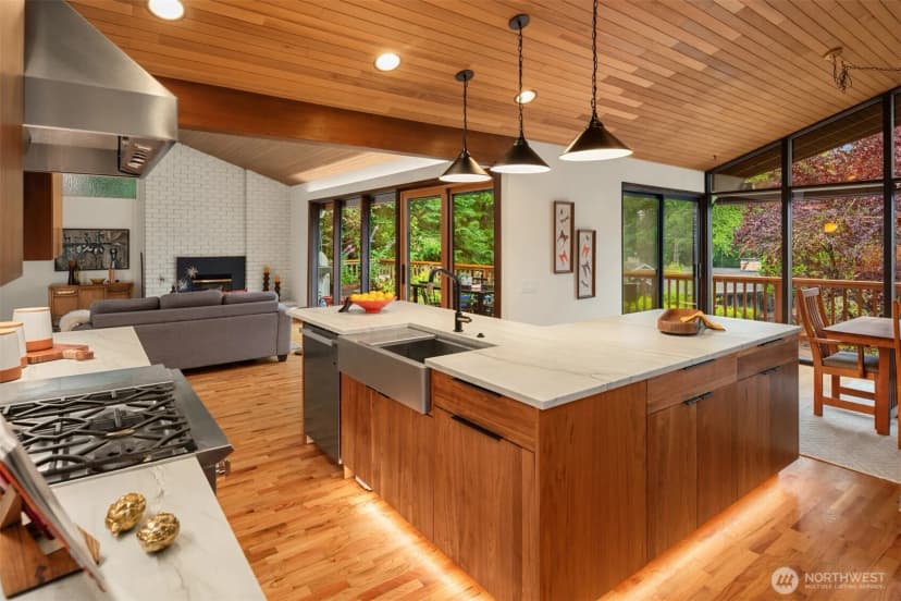 Property photo for 7416 Mercer Terrace Drive, Mercer Island photo 15