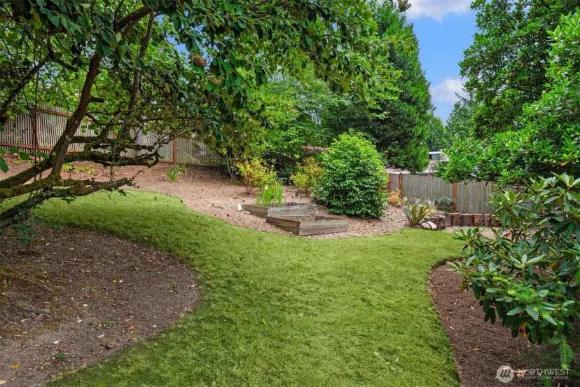 Property photo for 7416 Mercer Terrace Drive, Mercer Island photo 37