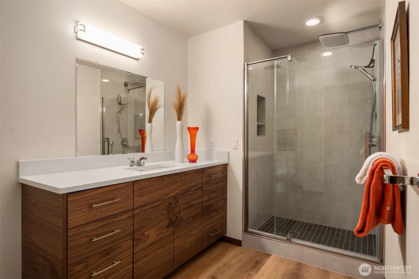 Property photo for 7416 Mercer Terrace Drive, Mercer Island photo 32