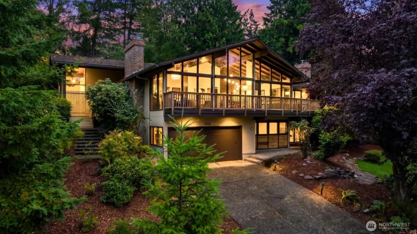 Property photo for 7416 Mercer Terrace Drive, Mercer Island
