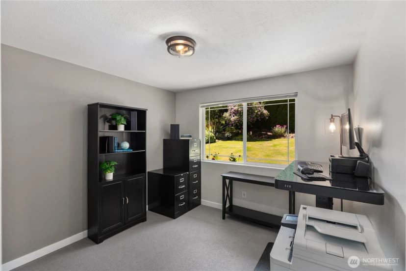 Property photo for 2527 211th Avenue E, Lake Tapps photo 17