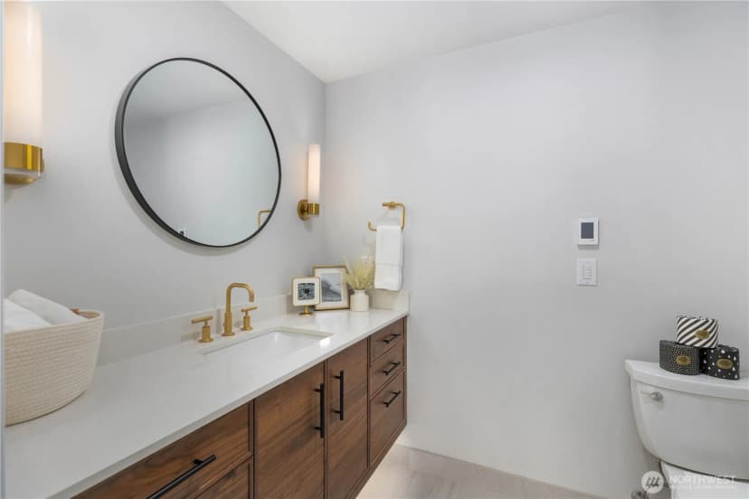 Property photo for 2527 211th Avenue E, Lake Tapps photo 15