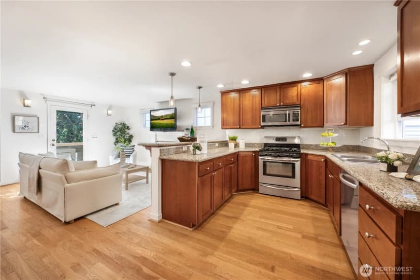 Property photo for 1608 Nw 65th Street #a, Seattle photo 9