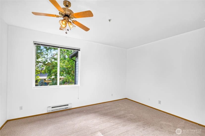 Property photo for 10825 Se 200th Street #f204, Kent photo 13