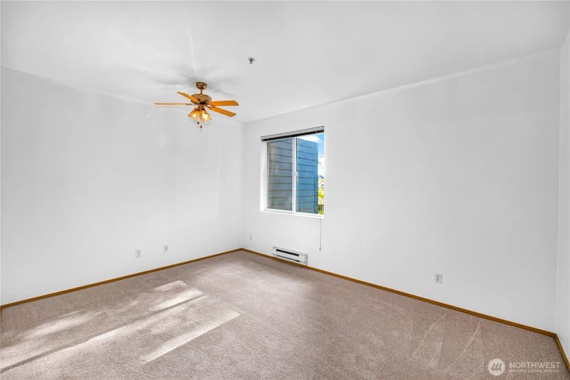 Property photo for 10825 Se 200th Street #f204, Kent photo 12