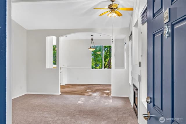 Property photo for 10825 Se 200th Street #f204, Kent photo 3