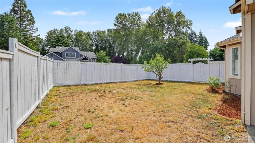 Property photo for 20707 122nd Place Se, Kent photo 39