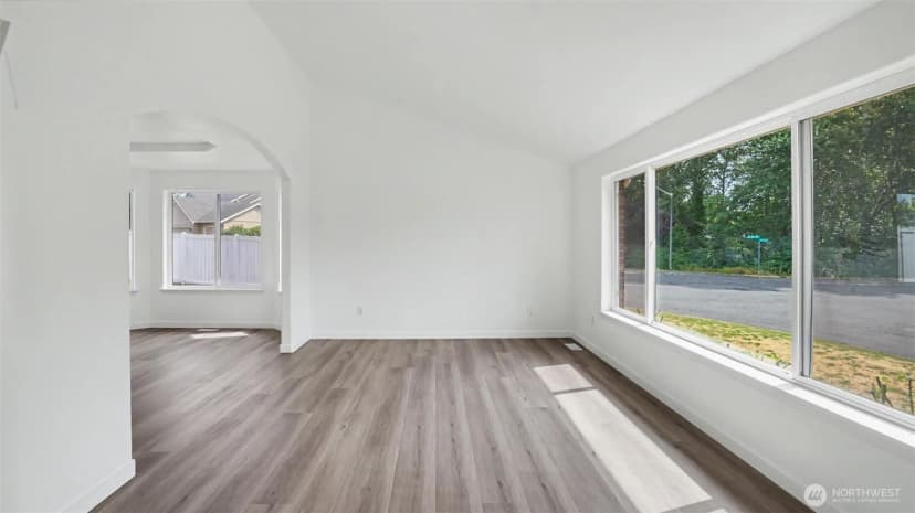 Property photo for 20707 122nd Place Se, Kent photo 22