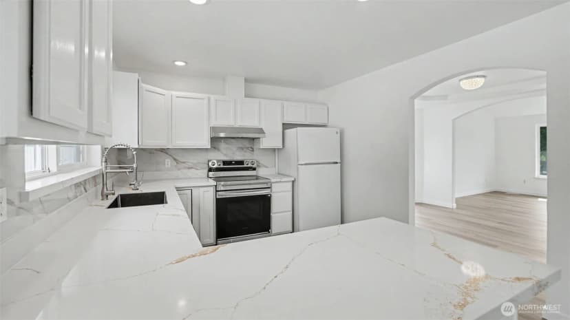 Property photo for 20707 122nd Place Se, Kent photo 14