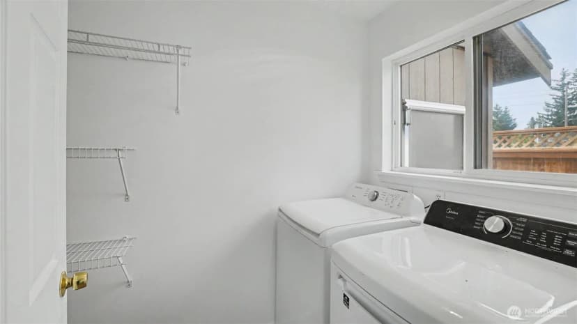 Property photo for 20707 122nd Place Se, Kent photo 23