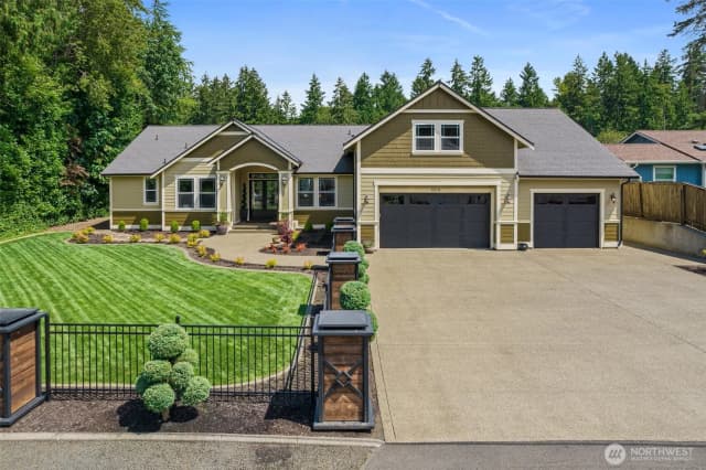 Property photo for 4914 Thompson Lane Se, Olympia photo 3
