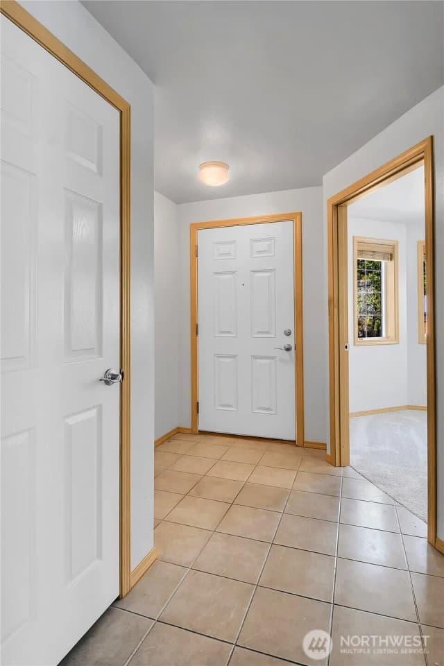 Property photo for 6005 74th Avenue Ne, Marysville photo 3