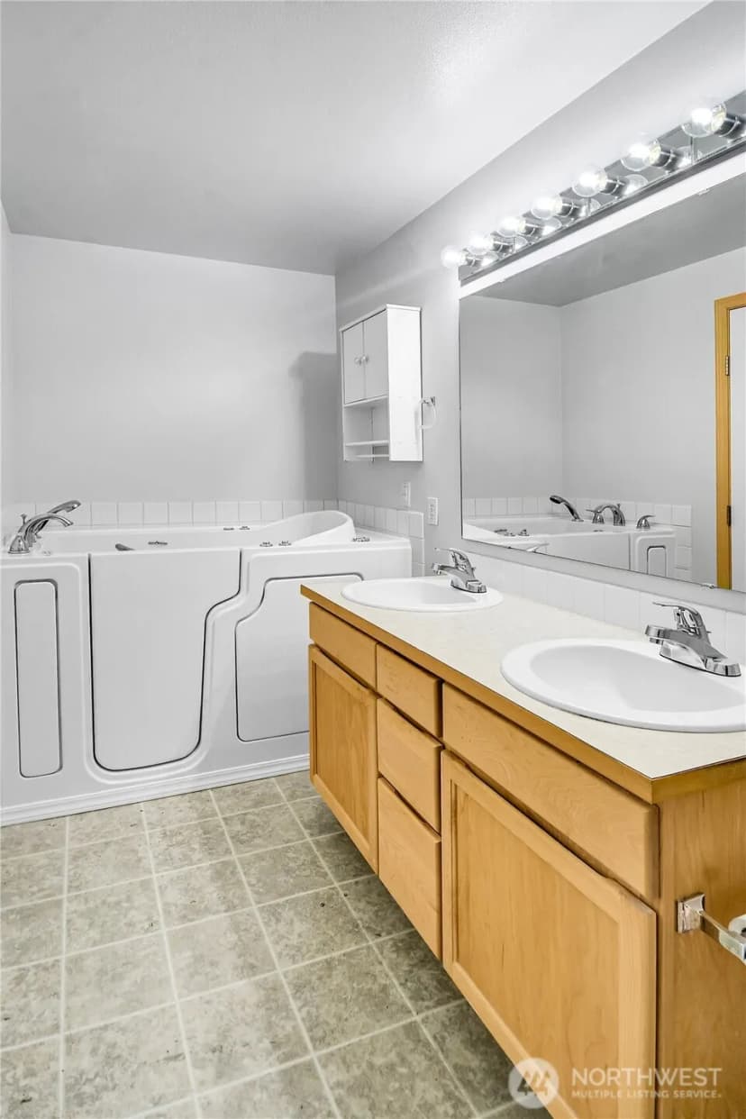 Property photo for 6005 74th Avenue Ne, Marysville photo 19