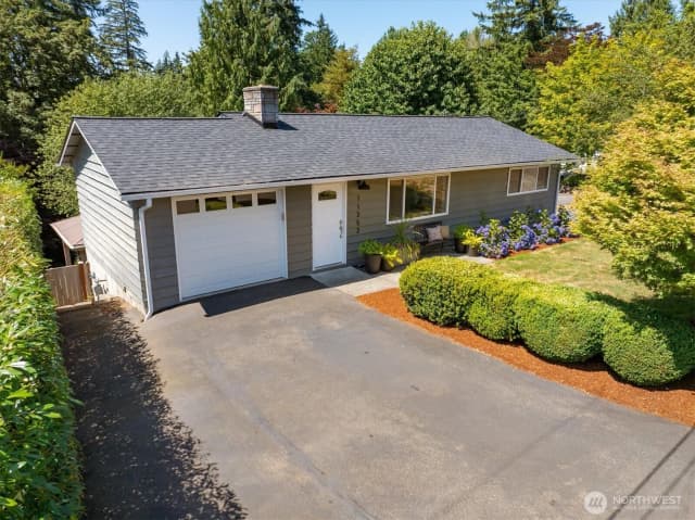 Property photo for 11253 145th Avenue Se, Renton photo 2