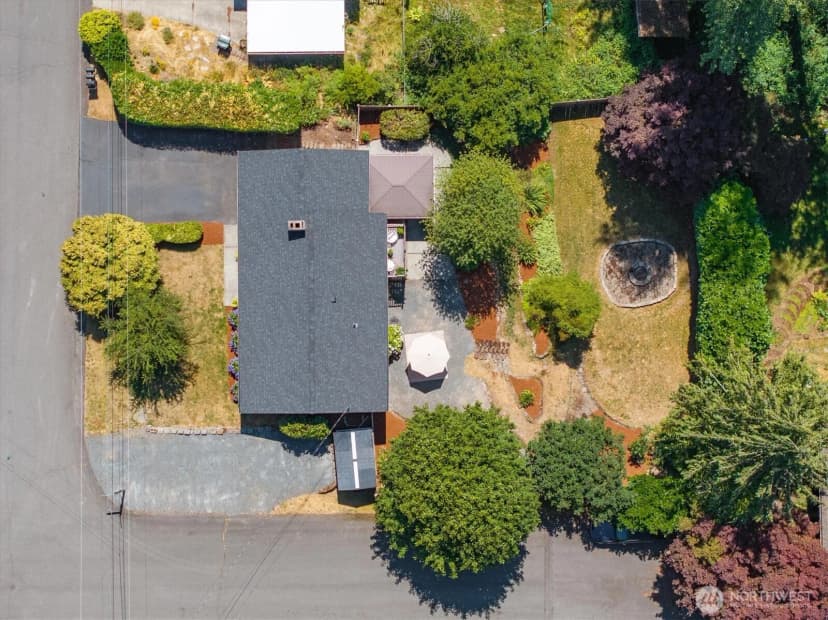 Property photo for 11253 145th Avenue Se, Renton photo 35