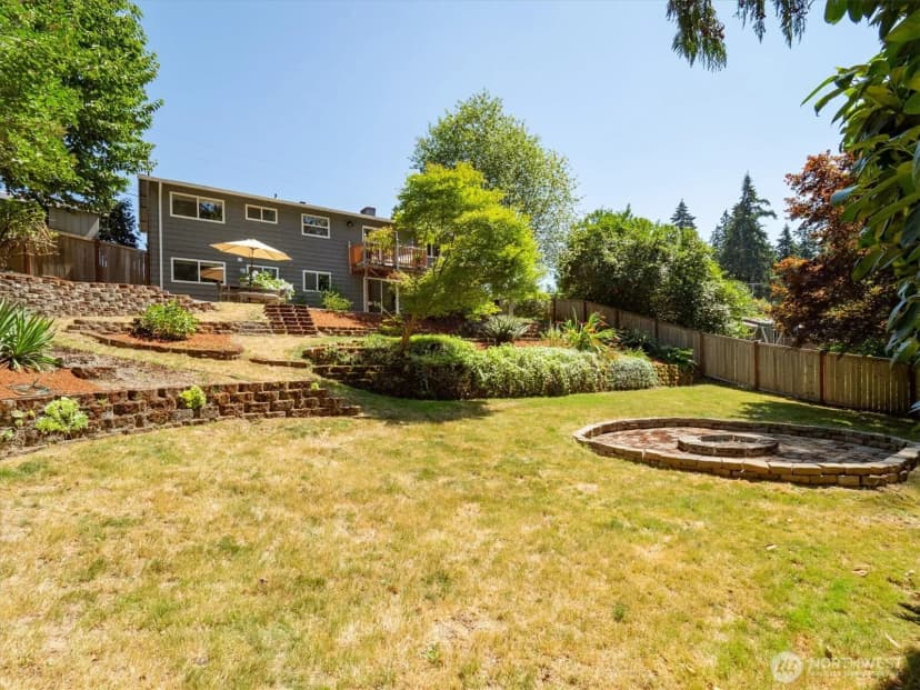 Property photo for 11253 145th Avenue Se, Renton photo 33