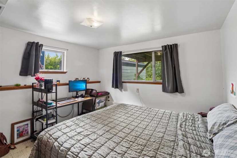 Property photo for 4151 23rd Avenue Sw, Seattle photo 36