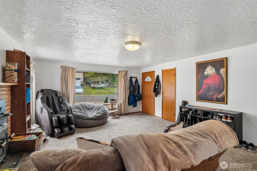 Property photo for 4151 23rd Avenue Sw, Seattle photo 10