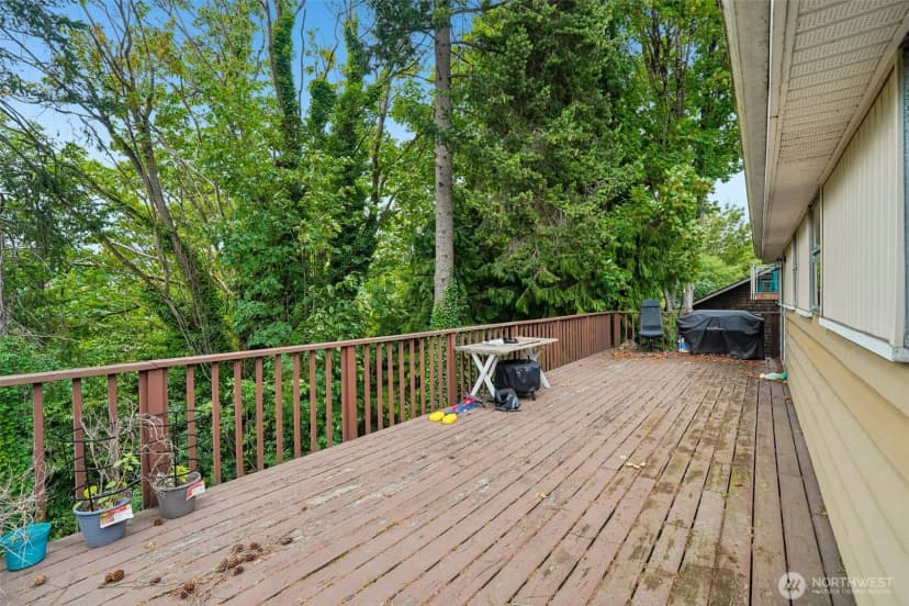 Property photo for 4151 23rd Avenue Sw, Seattle photo 39