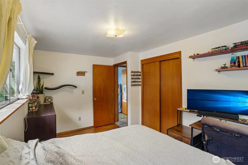 Property photo for 4151 23rd Avenue Sw, Seattle photo 29