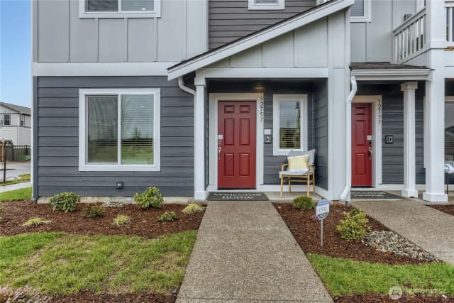 Property photo for 32390 Vine Avenue Se, Black Diamond photo 3