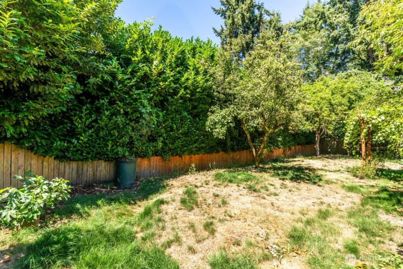 Property photo for 30633 4th Avenue S, Federal Way photo 24