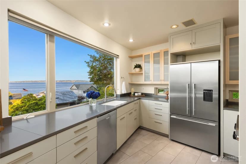 Property photo for 4089 Rockaway Beach Road Ne, Bainbridge Island photo 11
