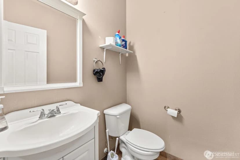 Property photo for 418 Se 17th Street #10b, Auburn photo 18