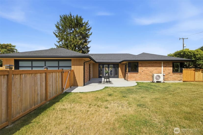 Property photo for 9518 18th Avenue Nw, Seattle photo 30